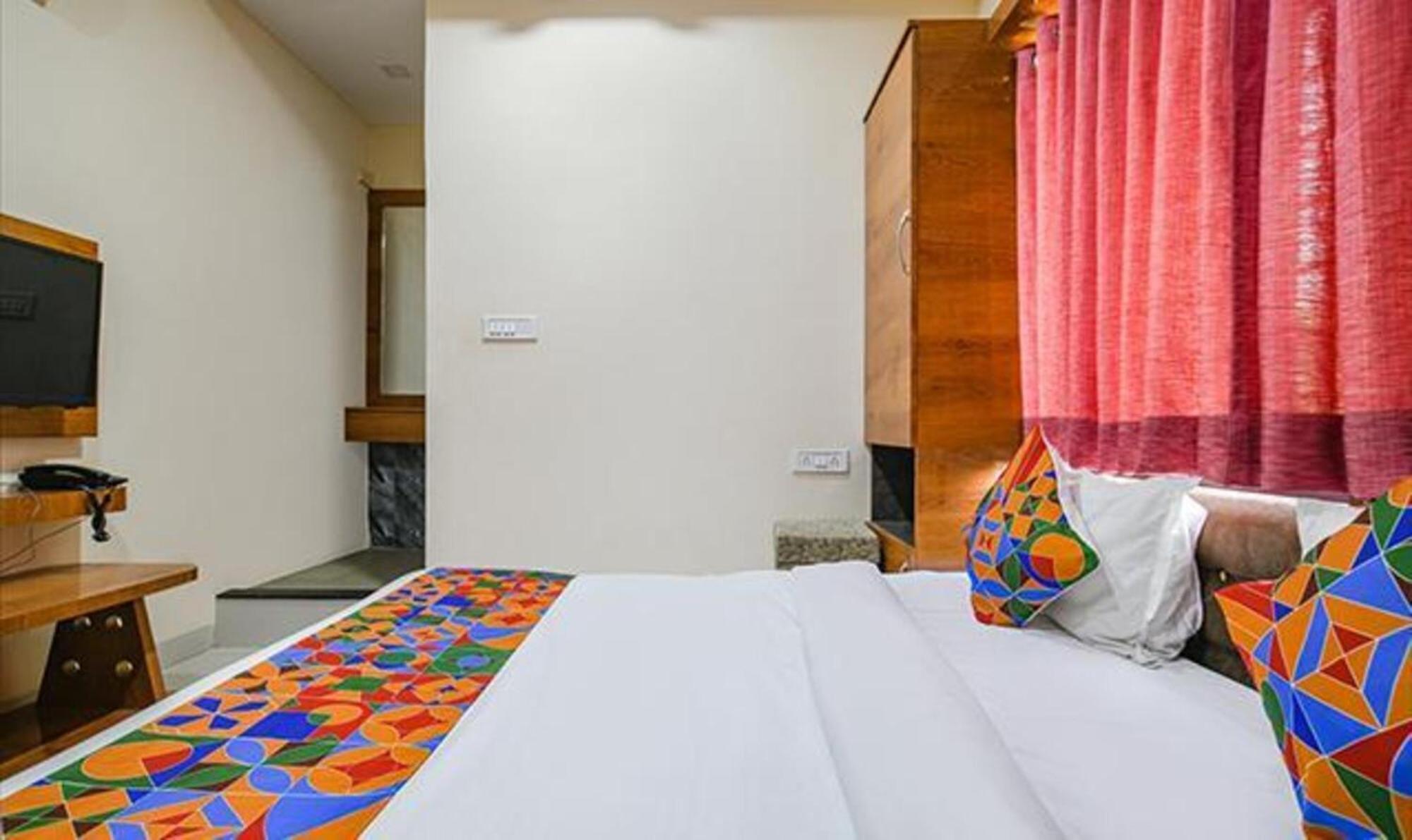 Fabhotel Royal Palace インドール エクステリア 写真